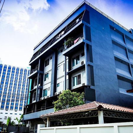 Five Stars Ratchada 19 Hostel Μπανγκόκ Εξωτερικό φωτογραφία