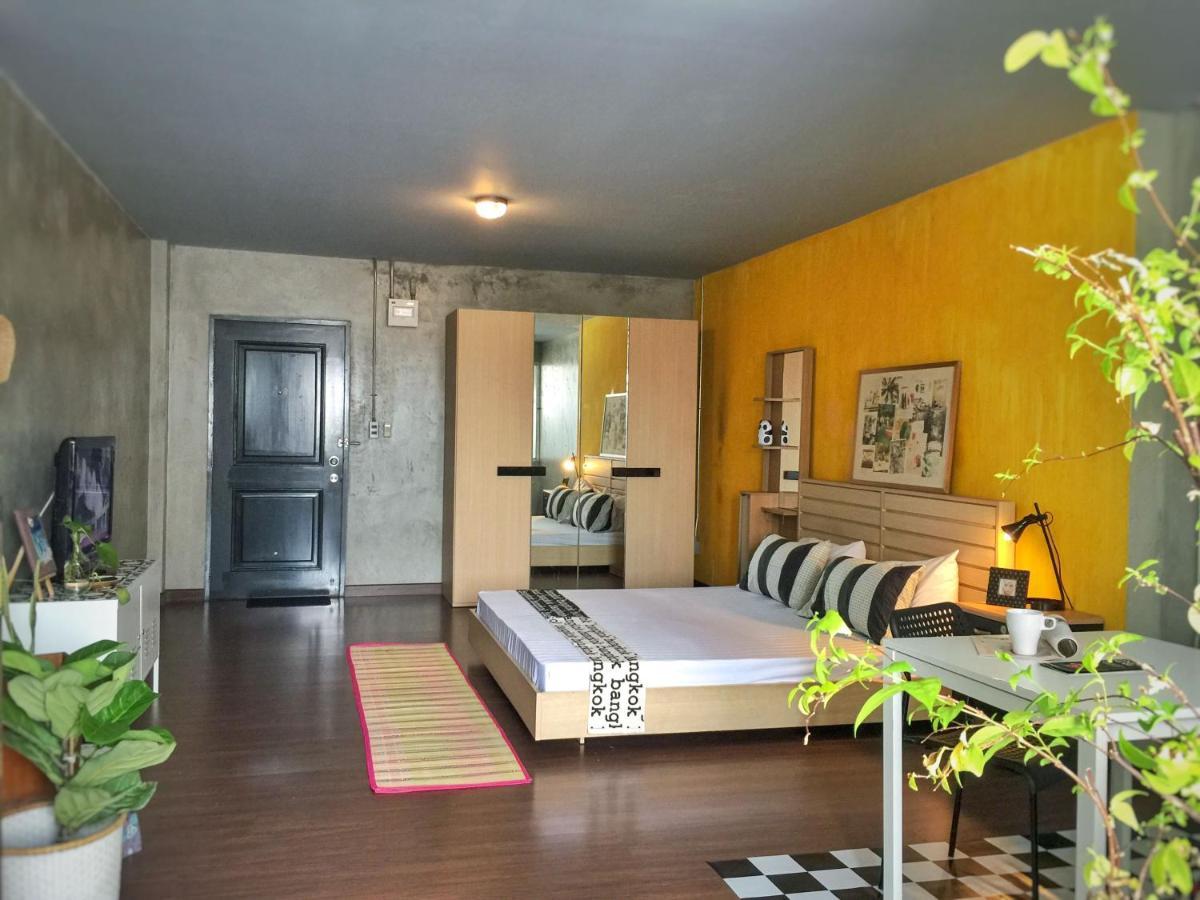 Five Stars Ratchada 19 Hostel Μπανγκόκ Εξωτερικό φωτογραφία
