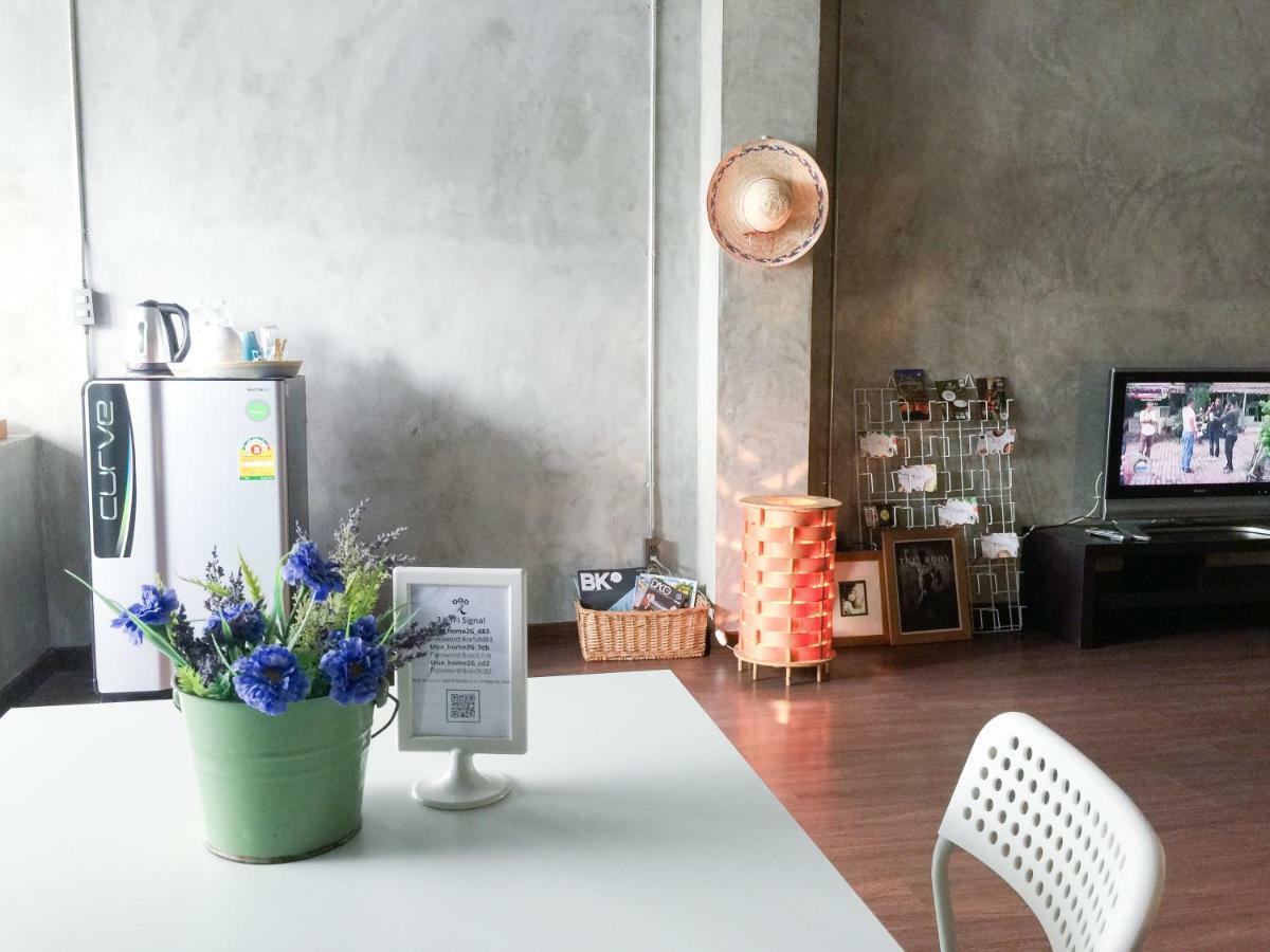 Five Stars Ratchada 19 Hostel Μπανγκόκ Εξωτερικό φωτογραφία